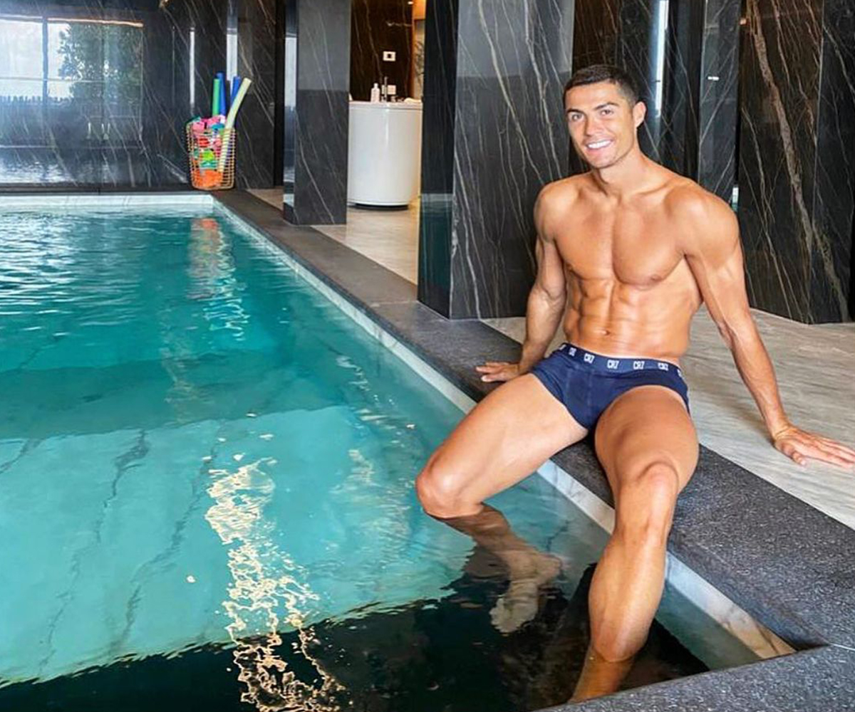 Focused Cristiano Ronaldo Hot Shirtless Pics Are A Treat To The Sore