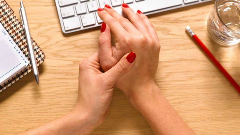 From High Heels To Traffic Pollution, 6 Surprising Things That Cause Arthritis