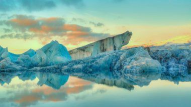 Iceland Becomes First Country to Legalize Equal Pay, Plans to Eradicate Gender Pay Gap by 2022