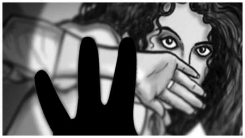 Bengaluru Shocker: Man Forces 3-Year-Old Daughter to Drink Whiskey, Stabs Wife With Screwdriver 