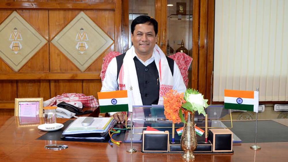 CAB Protests: Assam CM Sarbananda Sonowal Warns Protesters Against Rumours and Misinformation, Appeals For Peace CAB Protests: Assam CM Sarbananda Sonowal Warns Protesters Against Rumours and Misinformation, Appeals For Peace