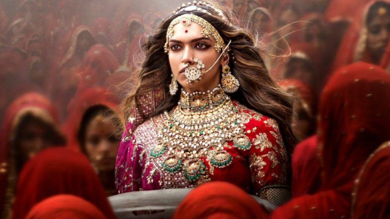 Deepika Padukone Cannot Part From Her Jauhar Outfit in Padmaavat, Here's Why