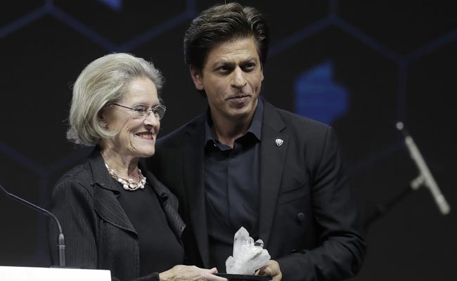 Shah Rukh Khan's Full Speech at World Economic Forum, Davos: Superstar Wins 24th Crystal Award for Humanitarian Work
