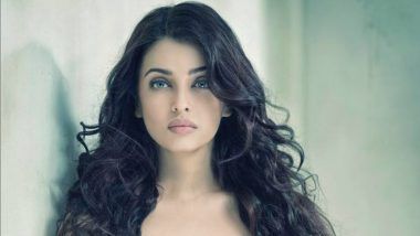 Aishwarya Rai Bachchan Completes 20 Years in Bollywood, Rekha Writes a Moving Letter For the Actress