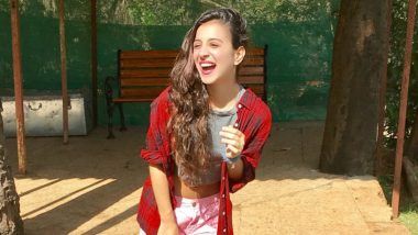 This Old Video of Bigg Boss 11 Contestant Benafsha Soonawalla Kissing a Girl is Going Viral