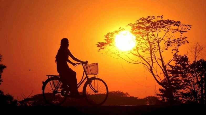 Cycle Sales Rise in Kolkata Amid Fear of COVID-19 Transmission in Public Transport