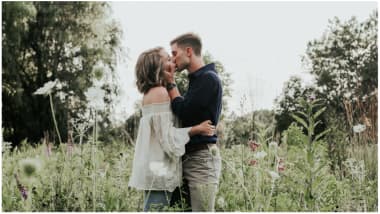 Happy Kiss Day 2018: This Valentine Week Learn How to Give a Romantic Kiss