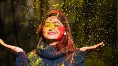 Pre and Post Holi Hair Care Tips: This Holi 2025, Learn About These Before and After Hacks To Prevent Hair Damage From Chemicals Used in Colours