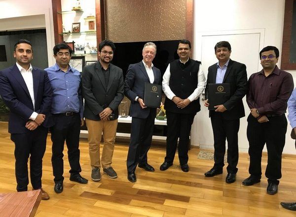 Travel Time Between Mumbai and Pune to be 20 Minutes? Agreement With Hyperloop Transportation System Signed During Magnetic Maharashtra Summit