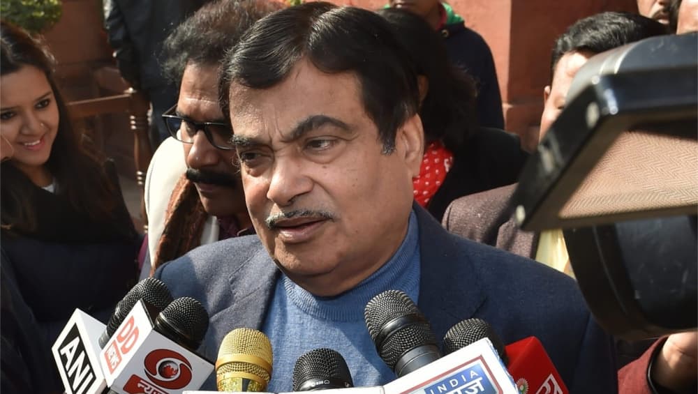 'Shiv Sena, NCP, Congress Alliance Unlikely to Last Beyond 6-8 Months,' Says Nitin Gadkari 'Shiv Sena, NCP, Congress Alliance Unlikely to Last Beyond 6-8 Months,' Says Nitin Gadkari