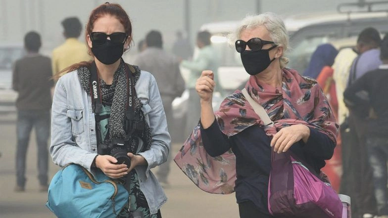 Delhi Air Pollution: Centre Mulling Artificial Rains? 'Cloud Seeding an Option', Says Minister Mahesh Sharma