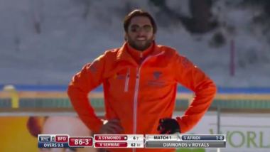 St. Moritz Ice Cricket 2018 Video Highlights: Shahid Afridi's Royals Beat Virender Sehwag's Diamonds by 6 Wickets in 1st T20 Match in Switzerland