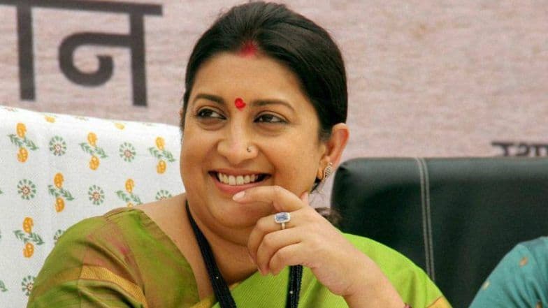 Lok Sabha Elections 2019: Congress Attacks Smriti Irani Over Academic Qualification Lok Sabha Elections 2019: Congress Attacks Smriti Irani Over Academic Qualification