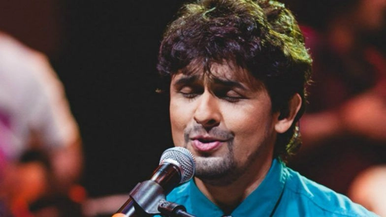 Sonu Nigam Performs Bhajan at Vaishno Devi Shrine