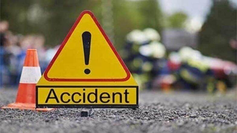 Andhra Pradesh Road Accident: 8 Dead, 6 Injured After Tempo And Lorry Collide in Nellore District