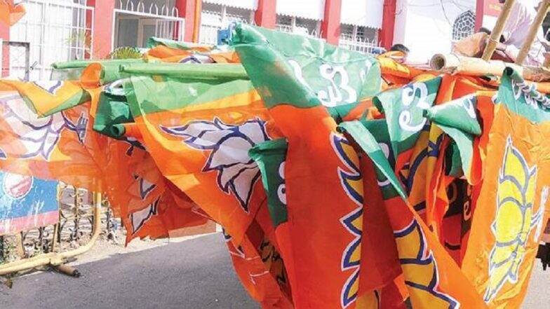 Crude bombs thrown at BJP workers in West Bengal's Murshidabad