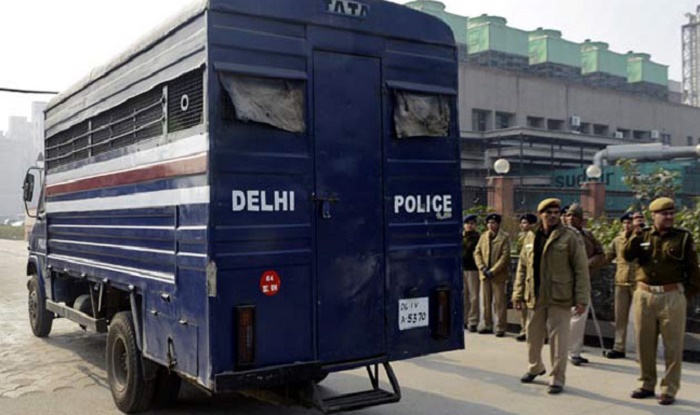 Israel Embassy Blast in Delhi: Two Persons Spotted in CCTV Footage, Police Investigating Involvement