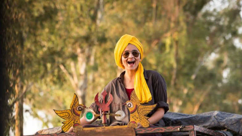 Alia Bhatt Birthday: These Pictures Prove That the Highway Girl is Smitten by Wanderlust!