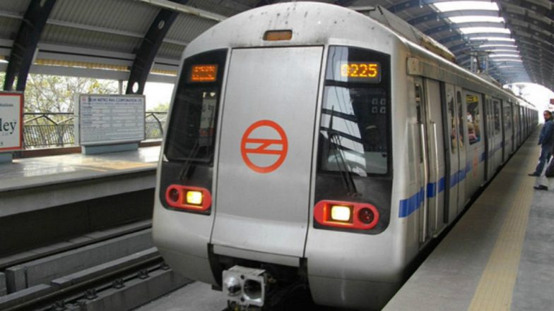 Delhi Metro Replies With DDLJ Meme to Man Wanting to See His Girlfriend on Weekend, Response Goes Viral