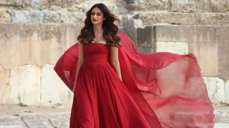 Stop Speculating! Ileana D'Cruz is NOT Pregnant