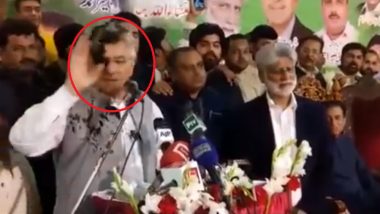 Pakistan Foreign Minister Khawaja Muhammad Asif's Face Blackened With Ink (Watch Video)