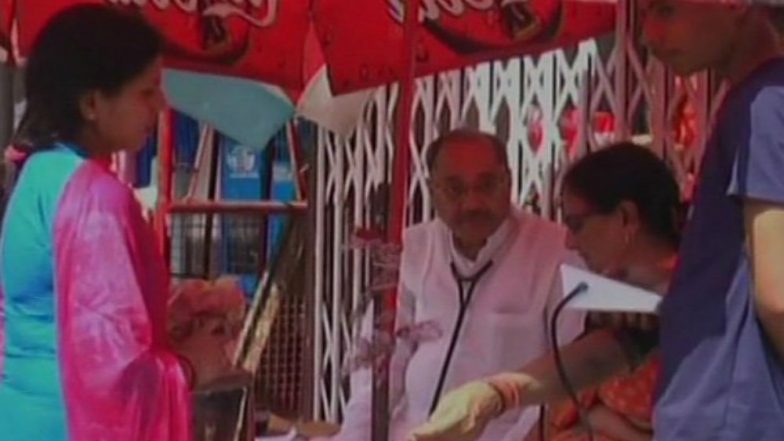 PMO Takes Cognizance of Kanpur Doctor Ajit Mohan Chaudhary Offering Free Treatment
