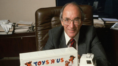 Toys R Us Founder Charles Lazarus Passes Away at 94, Weeks After His Company Files For Bankruptcy