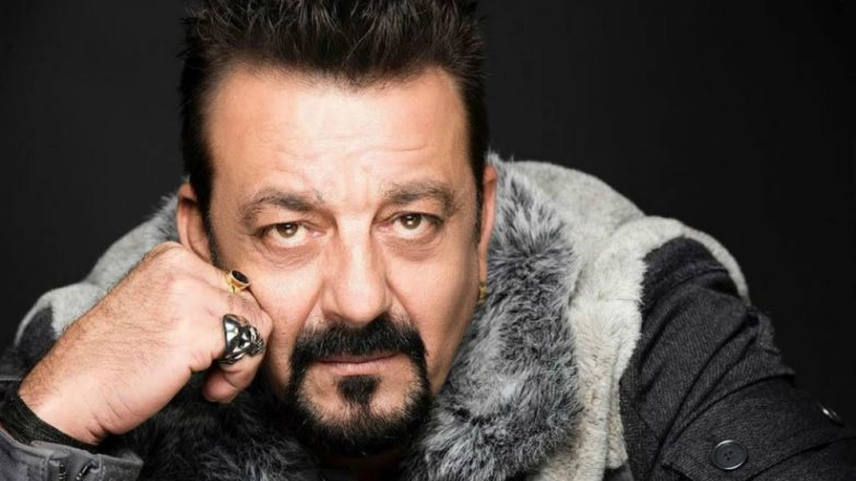 Sanjay Dutt Requests People to Exercise at Home and Stay Fit During COVID-19 Lockdown (Watch Video)