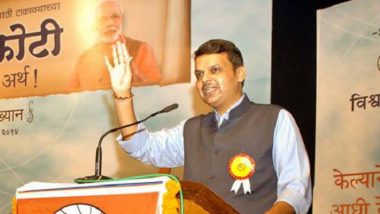 Palghar Lok Sabha By-Election 2018: CM Devendra Fadnavis Interacts With Voters of Constituency, Follows Footprints of PM Modi