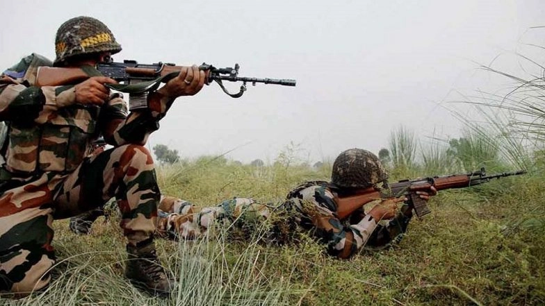Jammu and Kashmir: Two Intruders Caught Near LoC in Lam Sector, One Gunned Down by Army