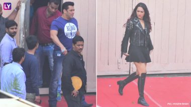 Salman Khan, Sonakshi Sinha Join Dharmendra, Sunny And Bobby Deol On Yamla Pagla Deewana 3 Sets