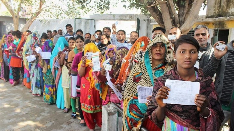 Phulpur, Gorakhpur Lok Sabha Bypolls: Polling Dull Till Mid-Day, 20 Per Cent Voting Recorded Till Noon