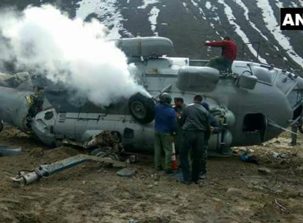 Indian Air Force's Mi-17 V-5 Helicopter Crashes Near Kedarnath Temple, Six injured