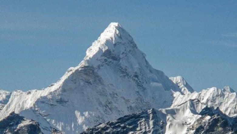 China to Build Eco-Friendly Toilet at a Camp on Mount Everest China to Build Eco-Friendly Toilet at a Camp on Mount Everest