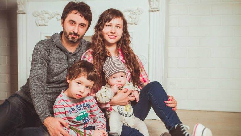 Parents Can Help Kids to Maintain Healthier Relationships and Have Problem-Solving Skills Parents Can Help Kids to Maintain Healthier Relationships and Have Problem-Solving Skills
