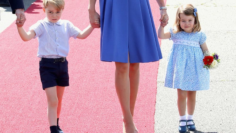 https://st1.latestly.com/wp-content/uploads/2018/04/Heart-Warming-Pictures-of-Royal-Siblings-Prince-George-and-Prince-Charlotte-That-Will-Make-Your-Heart-Explode-11.jpg https://st1.latestly.com/wp-content/uploads/2018/04/Heart-Warming-Pictures-of-Royal-Siblings-Prince-George-and-Prince-Charlotte-That-Will-Make-Your-Heart-Explode-11.jpg