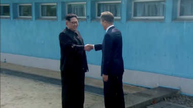 Kim Jong-un, Moon Jae-in Declare New Chapter in Inter-Korean Ties