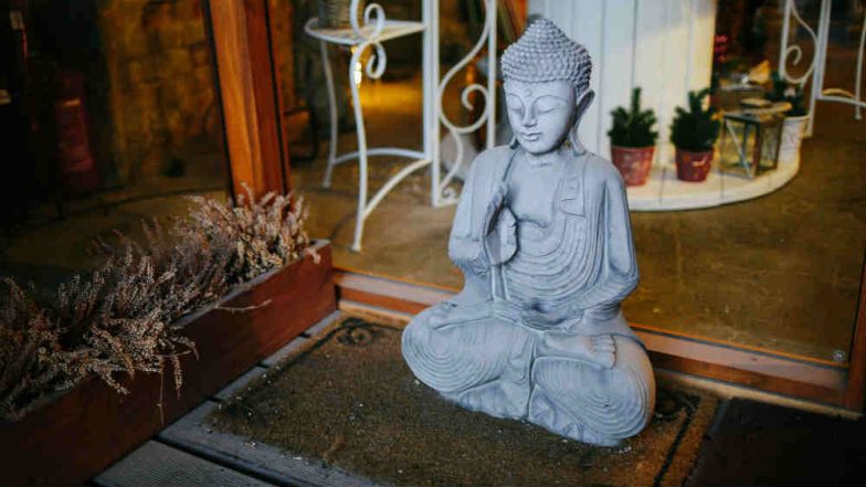 Buddha Purnima 2018: Sri Lanka Bans Meat And Liquor Ahead of Vesak Celebrations