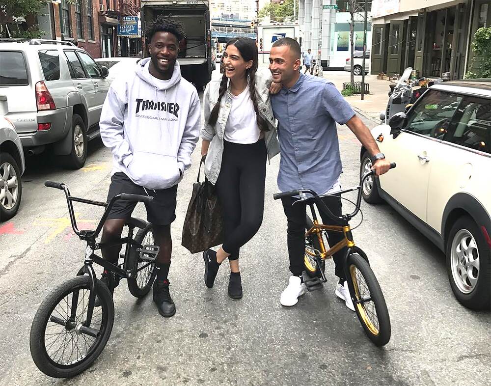 Anil Kapoor's baby doll seems to have a lovely time with Anand Ahuja. Anil Kapoor's baby doll seems to have a lovely time with Anand Ahuja.