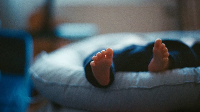 Surrogate Mother Gives Birth to Baby of Chinese Couple Who Died Four Years Ago