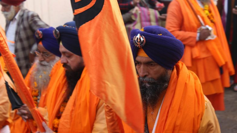 Baisakhi 2021: Over 800 Indian Sikhs Reach Pakistan's Lahore to Mark 'Vaisakhi' Festivities at 16th Century Gurdwara