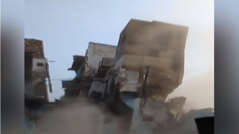 Agra Building Collapse: Watch Burrow Rats Bring Down the Three-Storey Structure in this Video