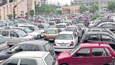 Mumbai Parking Woes: BMC to Soon Allow Locals & Visitors to Park Inside 13 Malls Across City at 'Nominal' Rates