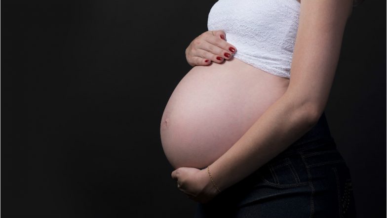 Florida Woman Mistakes 37-week Pregnancy for Food Poisoning