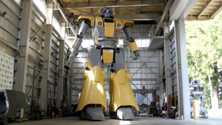 Japanese Engineer Builds Giant Robot Inspired By Science Fiction ...