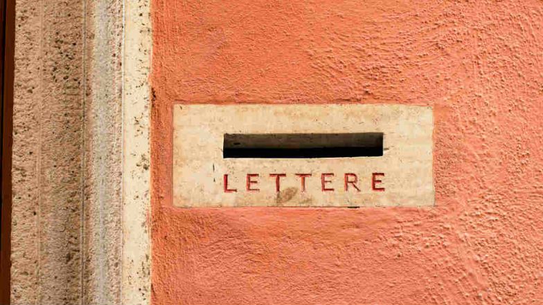 Postman in Italy Stores 400kg of Undelivered Mail For Three Years, He was Unhappy Over His 'Low Salary'