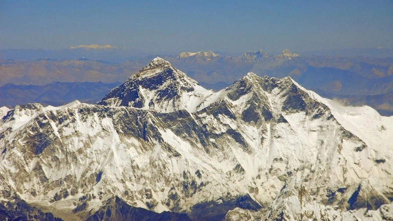 US Climber Dies Near Summit of Bolivian Andes Peak