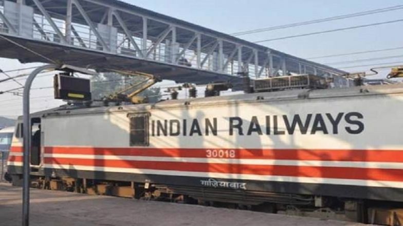 Linking Aadhaar to IRCTC Account Could Earn You Rs 10,000 Reward. Here's How