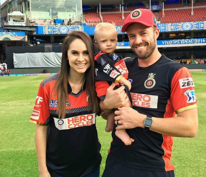 Ab De Villiers Wishes To Name His Next Child Taj Over Karnataka Ab De Villiers Family Photo Credits Twitter