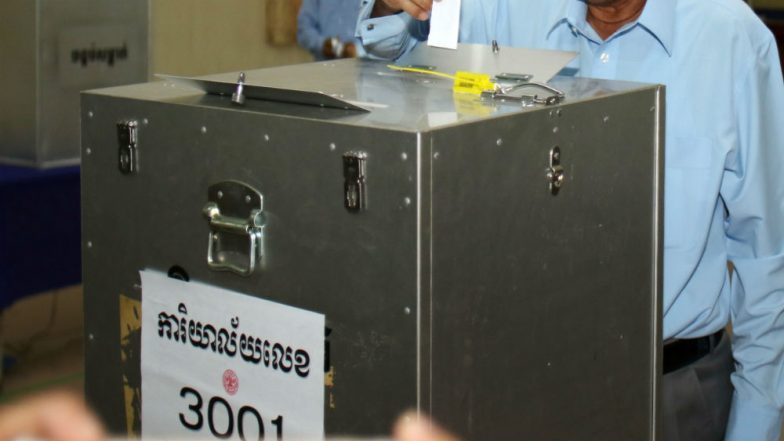 Lok Sabha Elections 2019: Not Going Back to Ballot Paper, Says CEC Sunil Arora